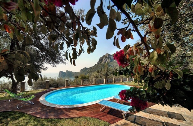 Relais Mamma Mia: Sea Views, Pool & Terraces