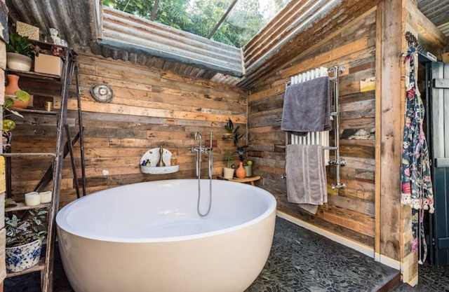 Relax in nature at this unique Snowdonia home