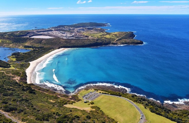 Relax on Waratah