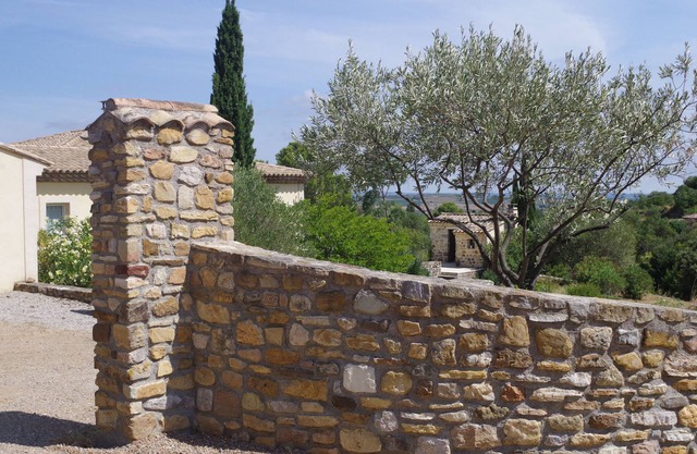 Relaxing vacations in the Mas La Magdelaine apartment
