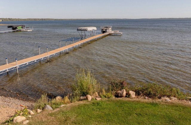 Remodeled, Grill, Outside Seating, Dock, Swimming