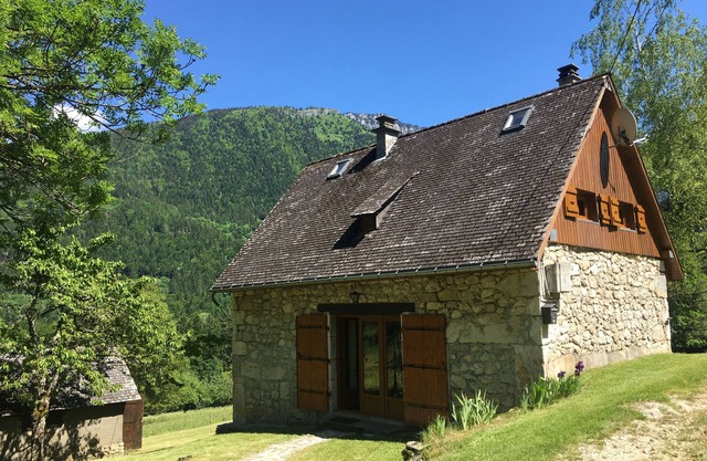 Renovated barn. Pets welcome!