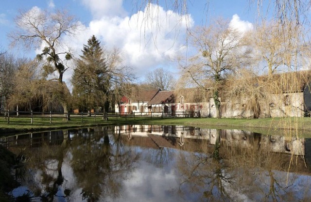 Renovated Perche farmhouse in the countryside. Ideal for friends/family (=> 20 pers.)