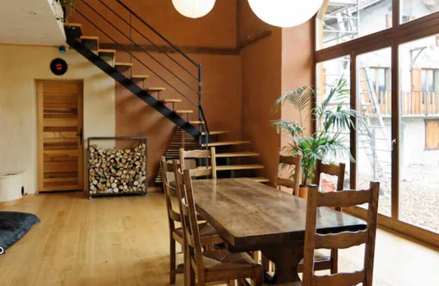 Renovated country property close to hikes
