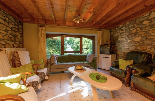 Renovated farmhouse from 1832 with beautiful view of winter sports area