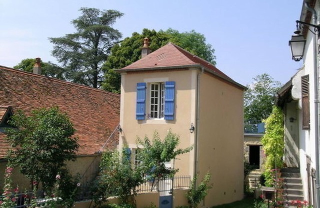 Renovated house with castle view, pets allowed, panoramic terrace