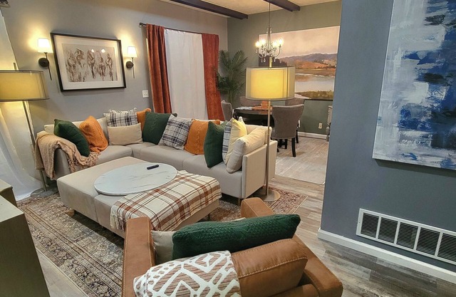 Renovated Owner’s Suite - Your Cozy Home Away From Homenn