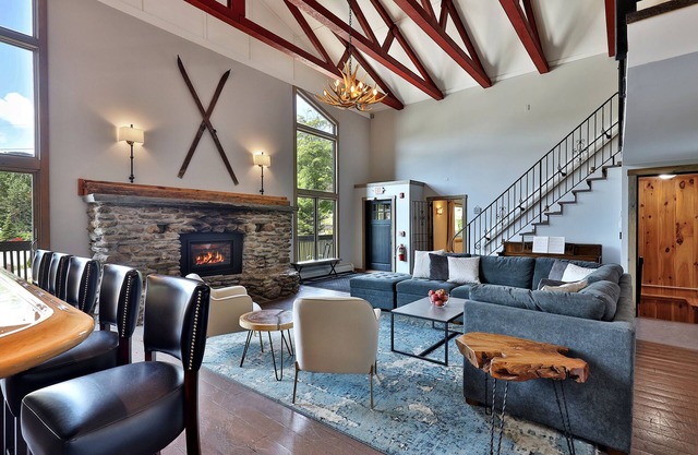 Rent An Entire Inn! The Highline Lodge! Sleeps 30!