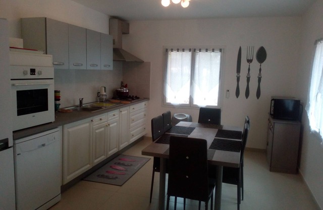 rent f3 of 85m2 new 10 minutes from annecy