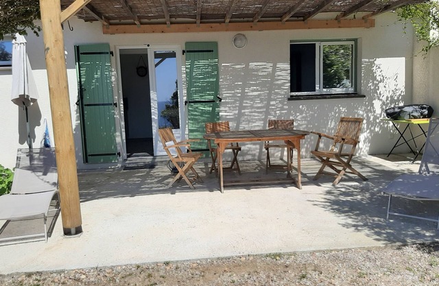 RENT STUDIO 30 m² fully equipped