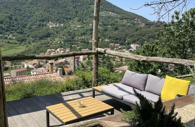 rent traditional Corsican stone house