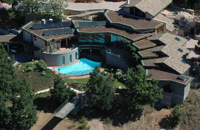 Rental, 5 stars, near the famous viaduc de Millau