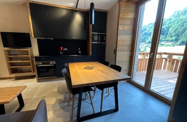 Rental of 12 gîtes and 1 chalet that can accommodate 2 to 10 people.