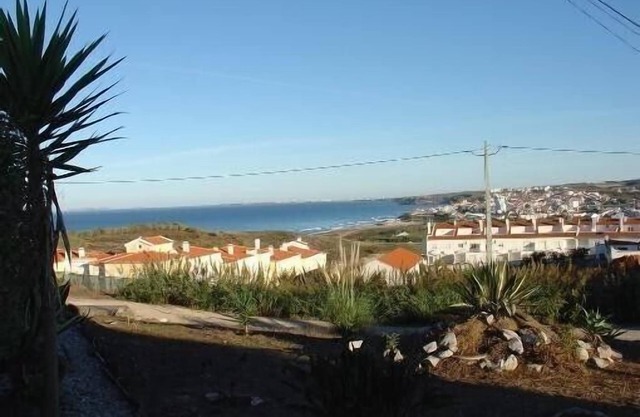 Rental portugal Lisboa Beach holiday home Lisbon Lourinha Peniche