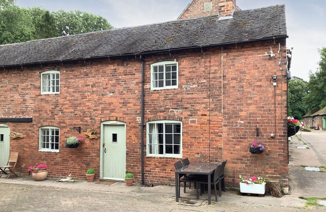 Repton Cottage - 25348