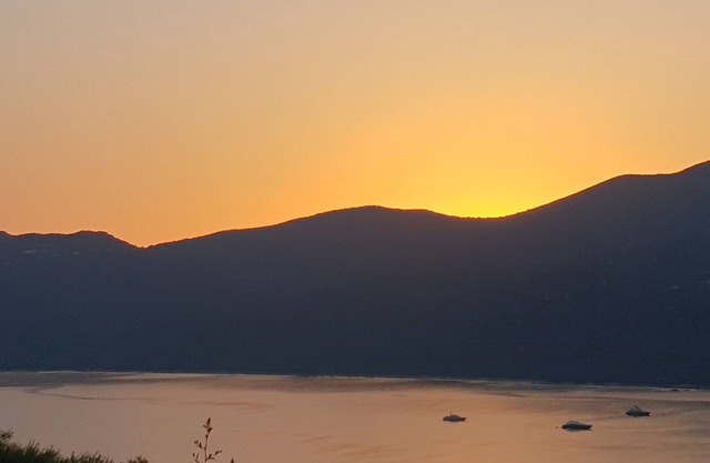 Resa 2025 open! SUPERB SEA VIEW mini villa heated pool Serra di Ferro