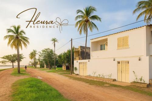 RESIDENCE FLEURA, Résidence au bord du fleuve Ziguinchor