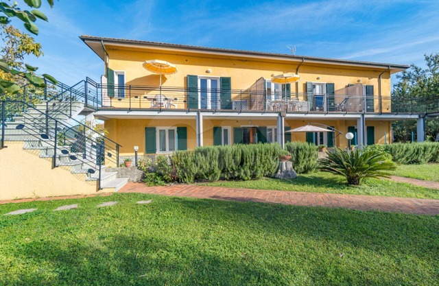 RESIDENCE GLI OLMI - SCIROCCO - OLMI
