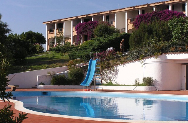 Residence Pinnetta - 4-seater apartment with free pool and WiFi
