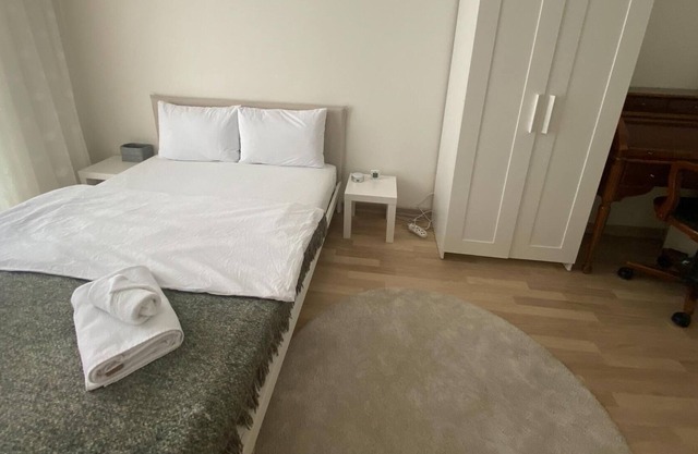 Residence with Pool and Security in Sancaktepe