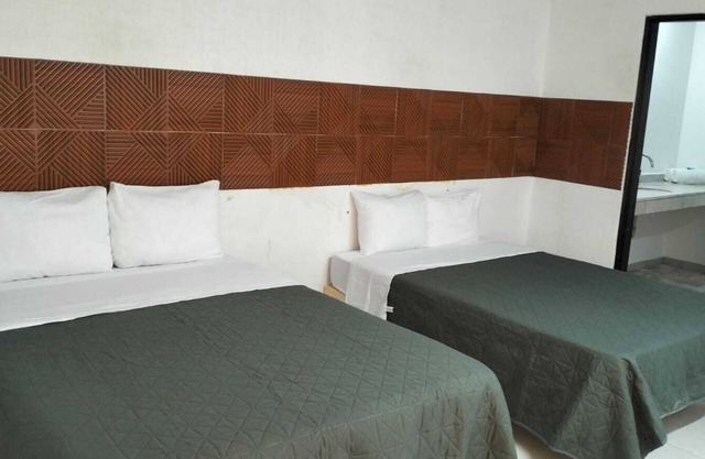 RESIDENCIA CASA BLANCA