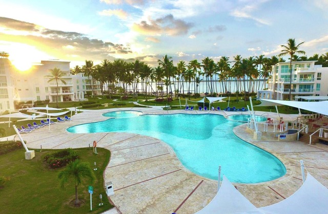 Residencial la ensenada, on Playa Nueva Romana
