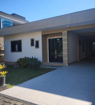 Residencial Weng - Praia de Bombinhas SC