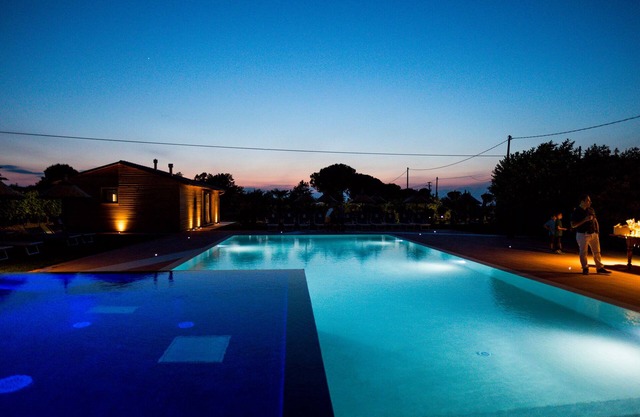 Residenza Ca 'Lunga: villa with swimming pool in the Treré vineyards