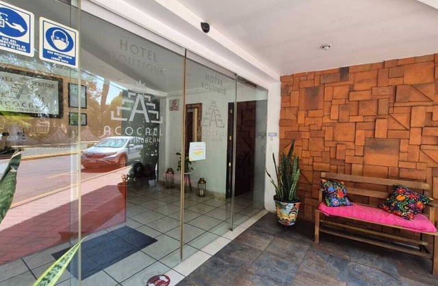 Rest near the Pyramids + Exclusive tours in the archaeological site