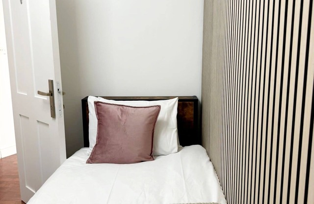 RF-Comfy room for 1 in Wembley!