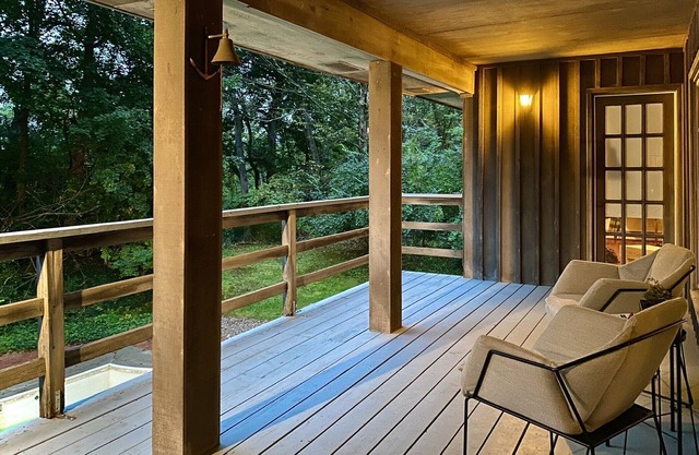 Ridgetop Wooded Retreat: MONTHLY BOOKINGS ONLY