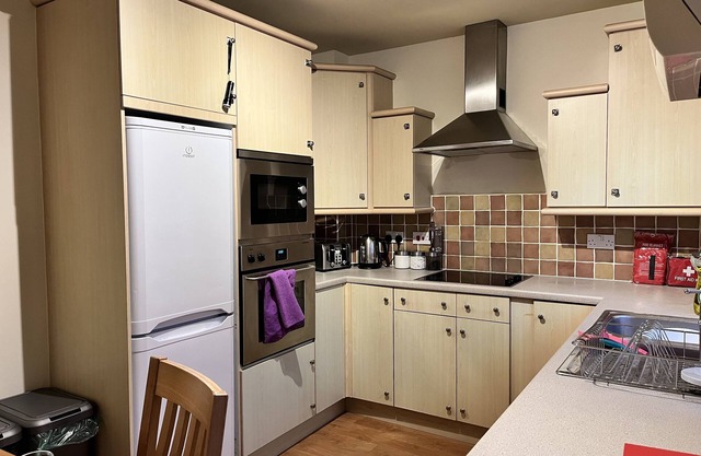 River Bay (Beautiful 2-Bed House in Cardiff,)