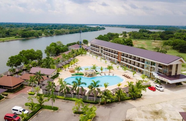 River Palm Hotel and Resort powered by Cocotel