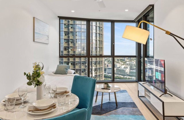 River View Suite | 1BR 3People | Balcony Pool Gym