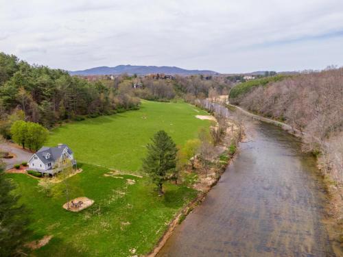 Riverbank Retreat