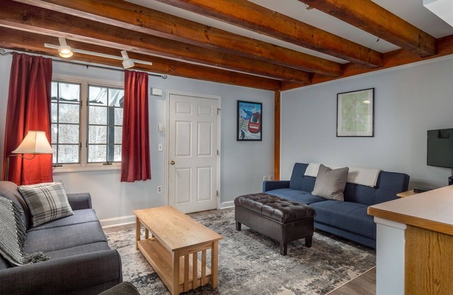 Riverbend 29 | 1 Bed, 1 Bath