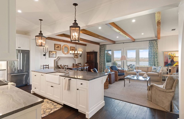 Riverfront 3 Bd, 4 Bath, Renov. Sea Island Home, 2 Blks to Cloister, Beach Club