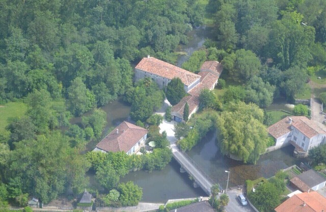 Riverside cottages & watermill in Pons with heated swim spa/pool.