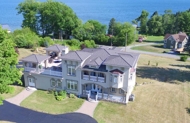 Riverview B&B