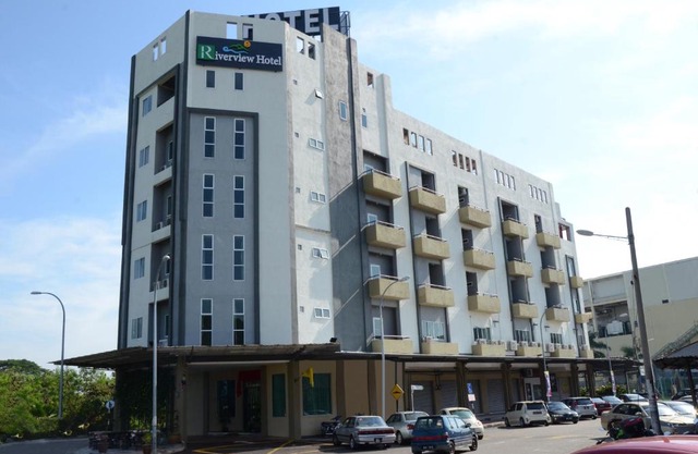 Riverview Hotel