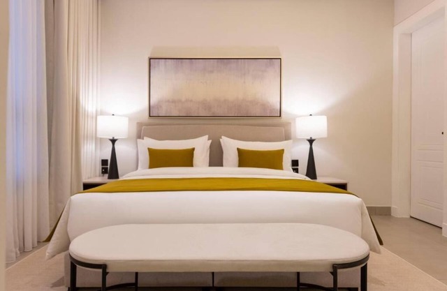 Riyadh homes by RAFA Three-Bedroom Premium Apartment A