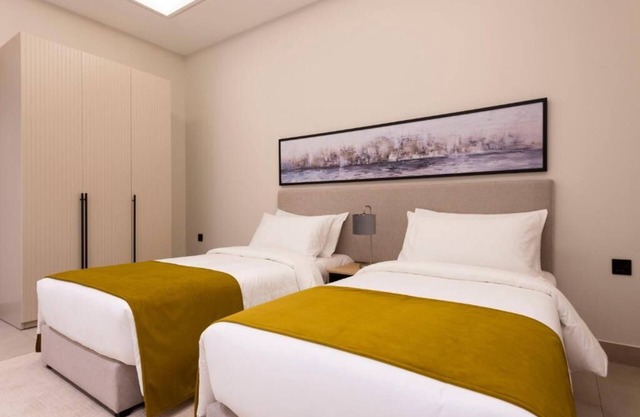 Riyadh homes by RAFA Three-Bedroom Premium Apartment B