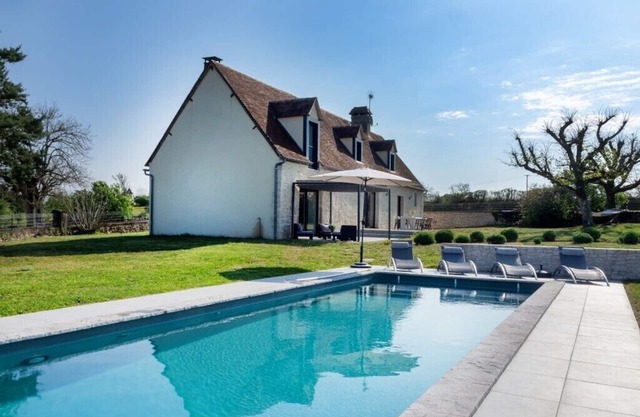 Rocamadour, beautiful authentic home with large garden and private swimming pool