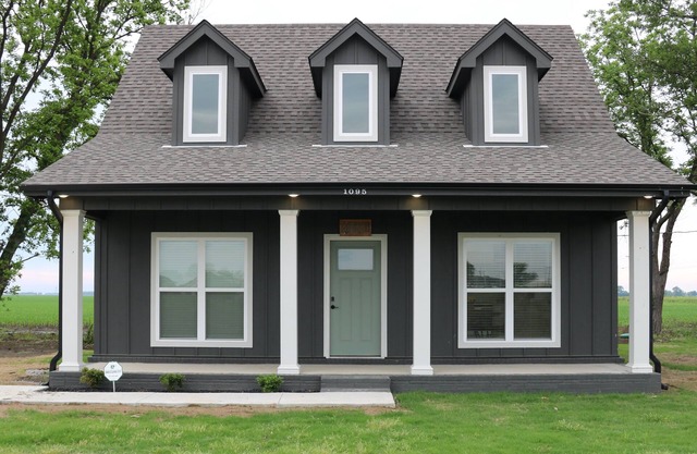 Roll Mill, Steel Bend Guest Houses: Roll Mill