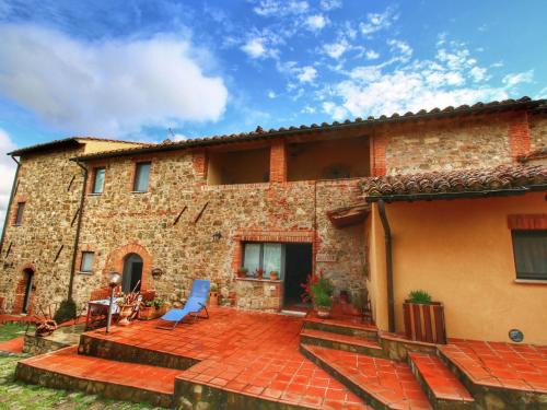 Rolling farmhouse of Val d'Orcia