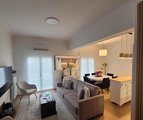 Roman Forum 3-bedroom New apt