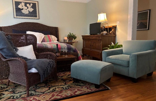 Romance, Style & Comfort