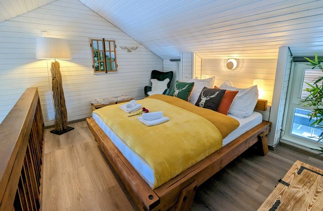 Romantic modern Black Forest loft | Netflix | WiFi | free public transport