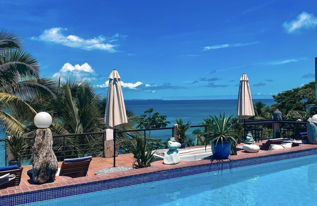 Romantic Spanish Villa with Direct Beach Access & Large Outdoor Pool/Terrace