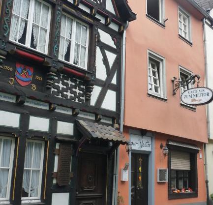 romantisch wohnen in der Altstadt von Linz am Rhein